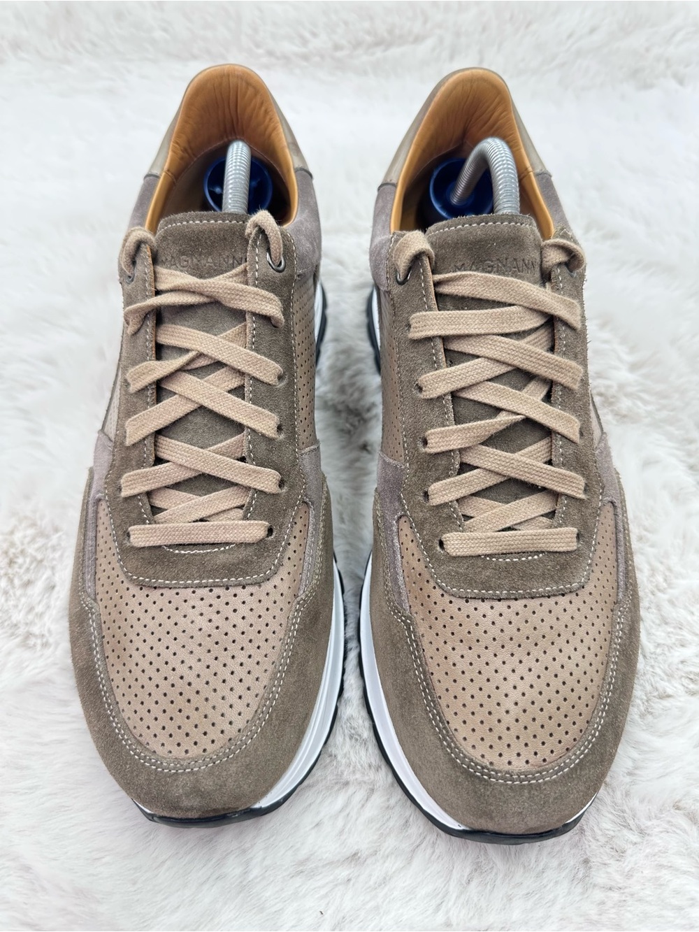 Magnanni Fado perforated taupe brown suede leather sneakers Men’s 9.5 - Picture 5 of 12